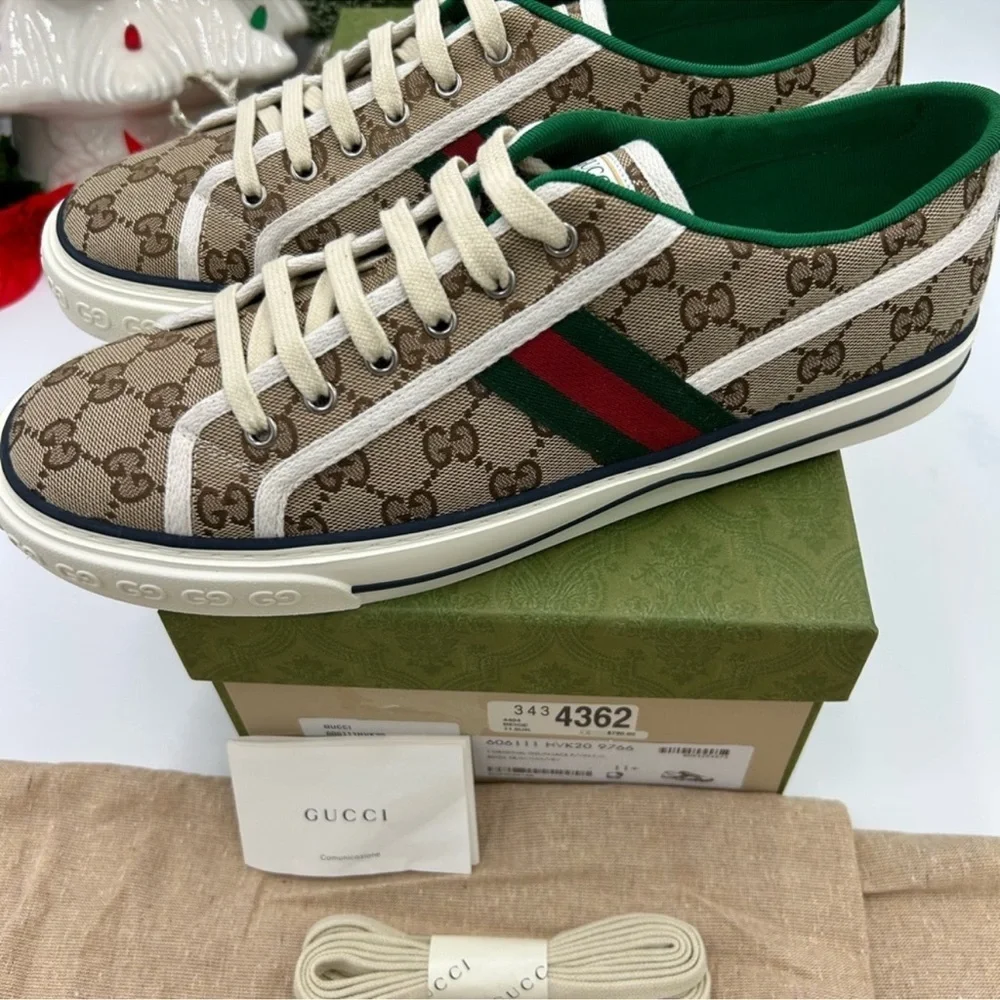 Gucci tennis 1977 low top GG canvas sneakers size 11.5 fits 12 US. Made in Italy
